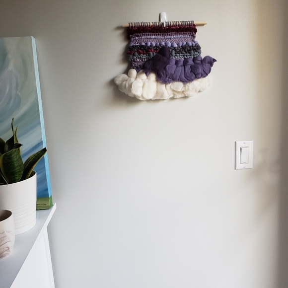 Small woven wall tapestry - Picture 2 of 5